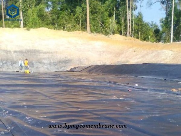 45 Mil Pond Liner For Water Storage Pond Project in Kenya