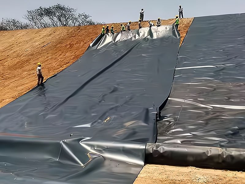UV-Resistant Smooth Geomembrane for Agriculture